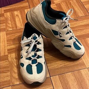 Nike Tan and Green Sneakers for Everyday Comfort